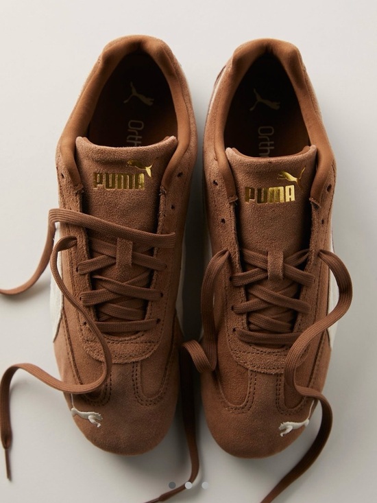 Puma Shoes - Puma Speedcat Sneakers in Haute Coffee / Frosted Ivory